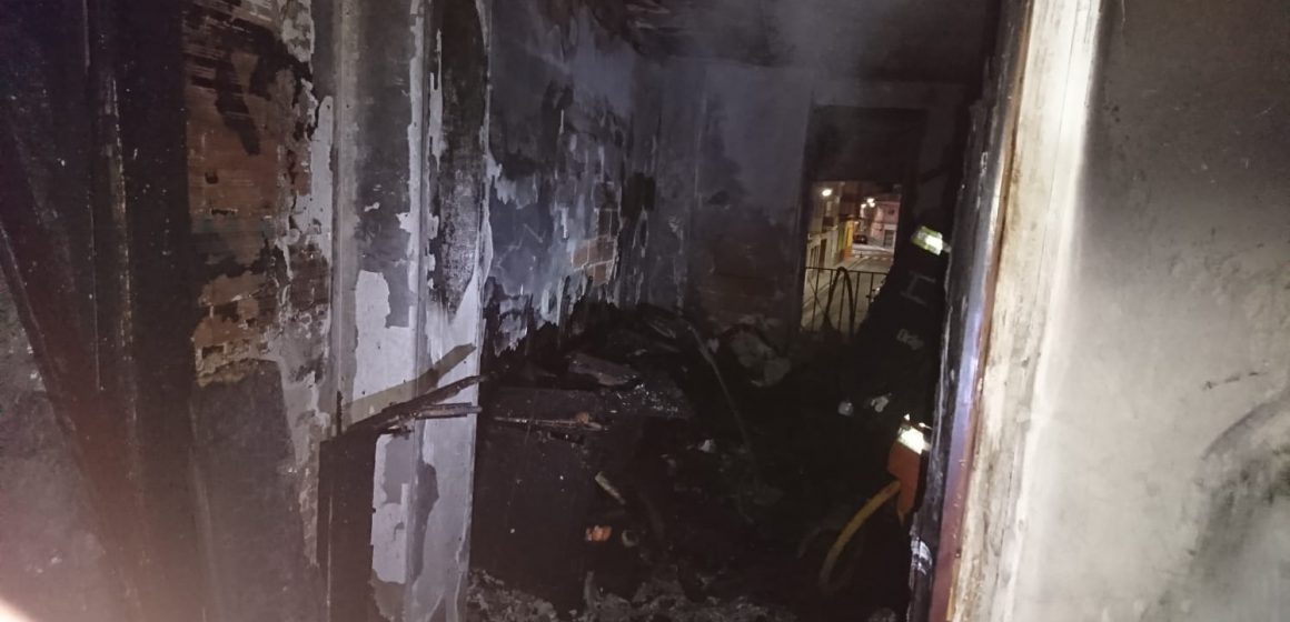 Incendi en un habitatge de Sueca