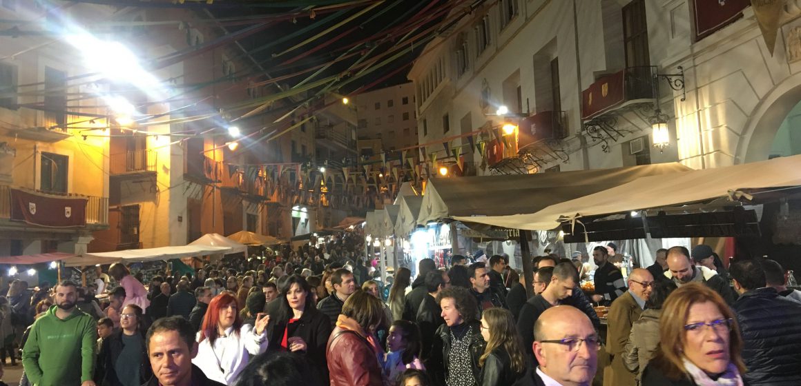 14.000 visitants omplin carrers, bars i comerços durant Ontinyent Medieval