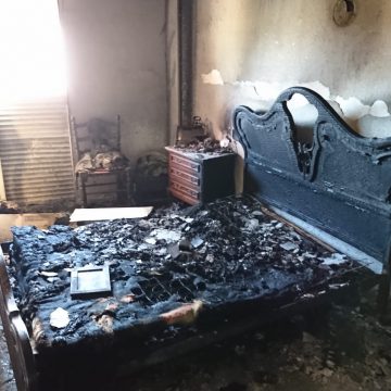 Nou persones ateses en un incendi en un habitatge a Gandia