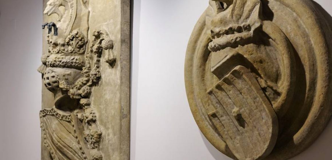 Una exposició repassa els 600 anys d’història de la Generalitat i el Regne de València