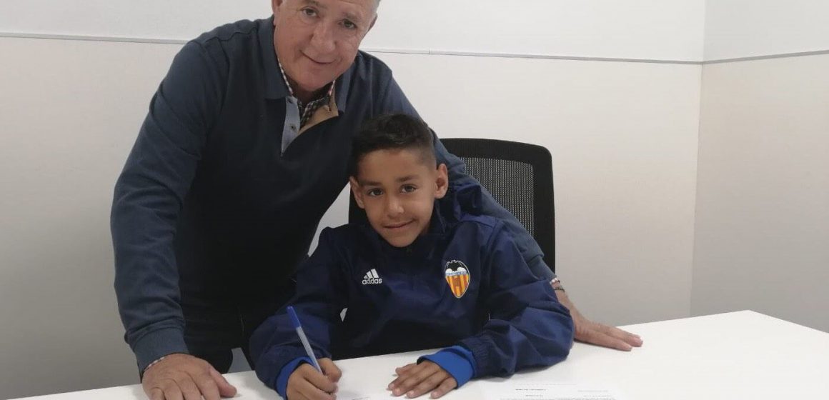 José Calatayud jugarà en el València CF la pròxima temporada