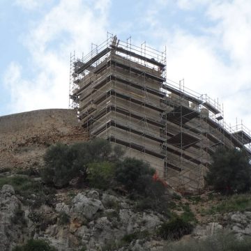 La reconstrucció de la Torre de l’Esperó del Castell acabarà en un mes