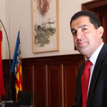 Toni Francés és el portaveu del PSPV a la Diputación d’Alacant