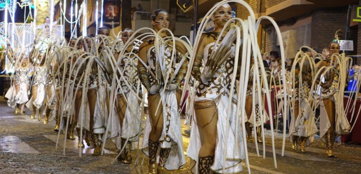 À Punt retransmetrà l’entrada de Moros i Cristians d’Ontinyent