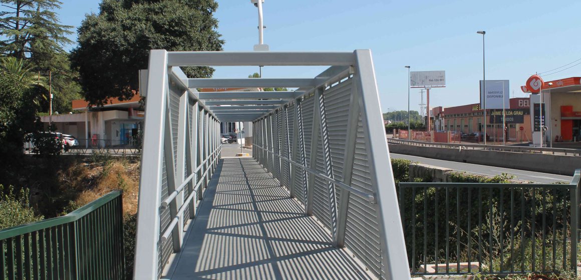 La nova passarel·la que uneix Alcoi i Cocentaina supera els 5.000 trajectes mensuals