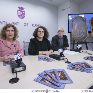 Gandia restaura i exposa dos quadres del XVIII de Josep Camarón i Bononat