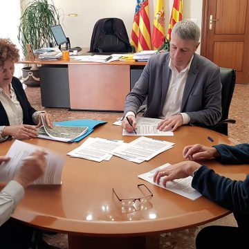 Oliva formalitza la cessió del seu tram de la CV-683 a la Diputació de València