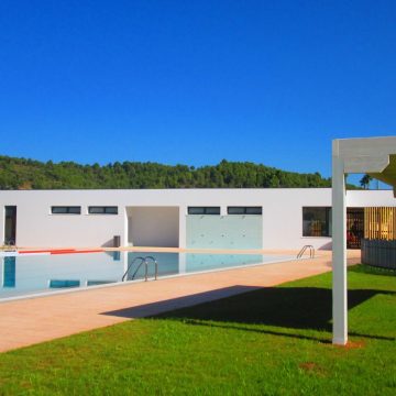 La piscina municipal de Vilallonga obri hui les seues portes de forma gratuïta