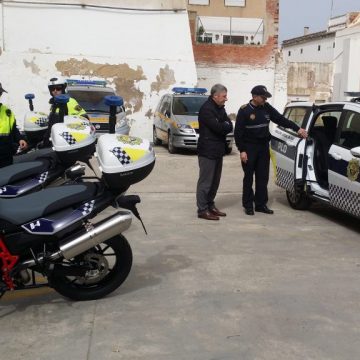 Oliva rep 66.000 euros de la Generalitat per a la compra de vehicles de policia híbrids