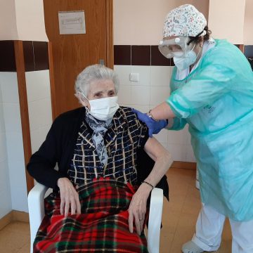 El Departament de Salut de la Ribera inicia la vacunació enfront del coronavirus