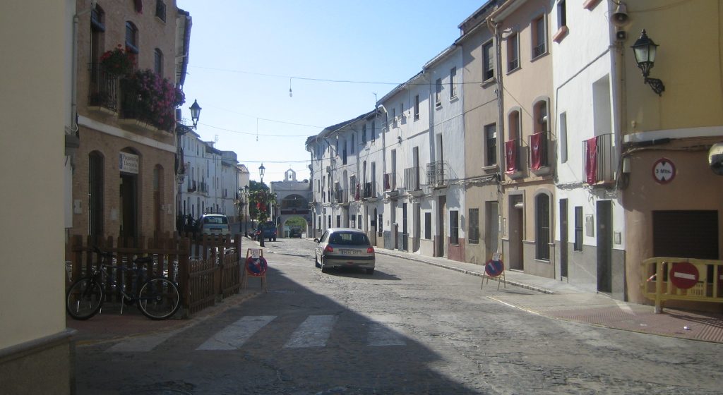 L’Ajuntament d’Oliva inicia les obres de renovació urbana del carrer Sant Vicent