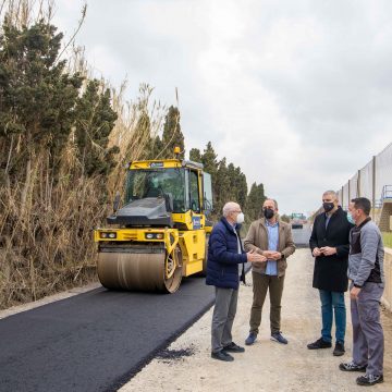 Cullera continua amb les obres d’asfaltat de camins rurals