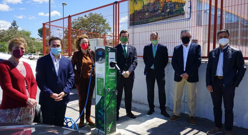 Albaida ja compta amb una estació de recàrrega de vehicles elèctrics d’ús gratuït