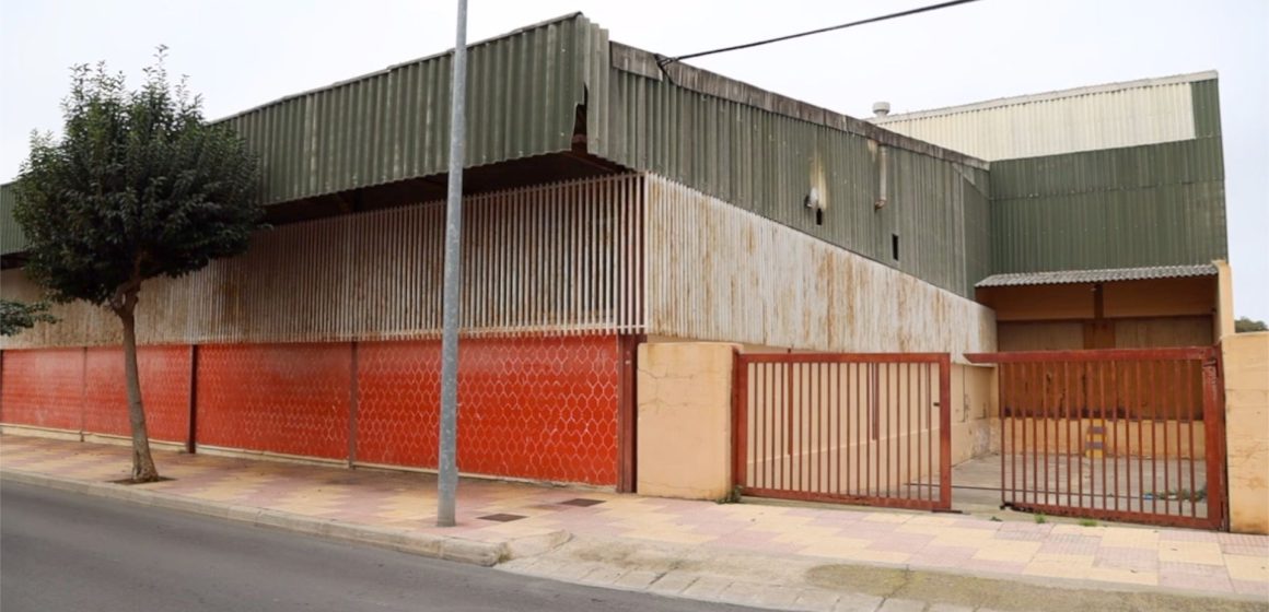 Cullera projecta un Centre de Dia per a majors en el magatzem de Cabanilles