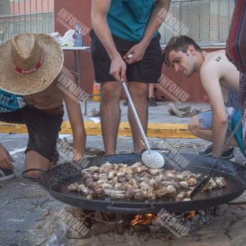 Arranquen les paelles a La Font d’en Carròs (Fotos Dani Monllor)