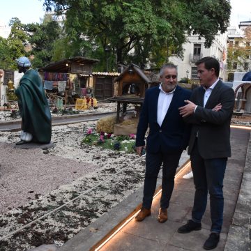 El Betlem a tamany natural es consolida com un dels elements atractius del Nadal de Xàtiva