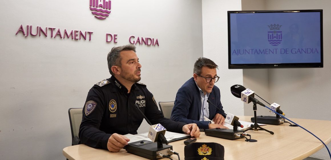 Gandia augmenta la presència policial per a reforçar la seguretat ciutadana en Nadal