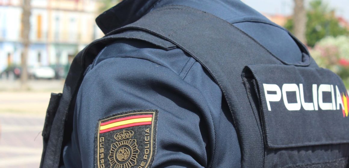 Policia Nacional deté a un home per cometre 25 robatoris amb força en interior de vehicles