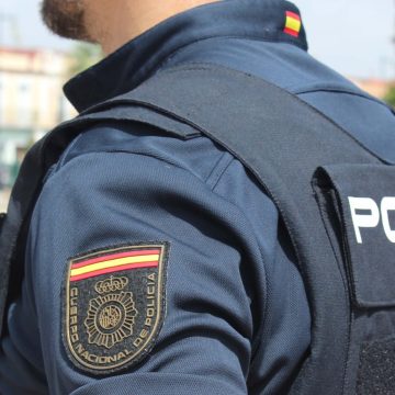 Policia Nacional deté a un home per cometre 25 robatoris amb força en interior de vehicles