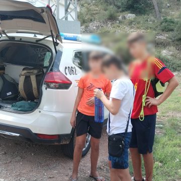 Rescaten en Xàtiva a tres menors ferits en la muntanya Rescaten en Xàtiva a tres menors ferits en la muntanya